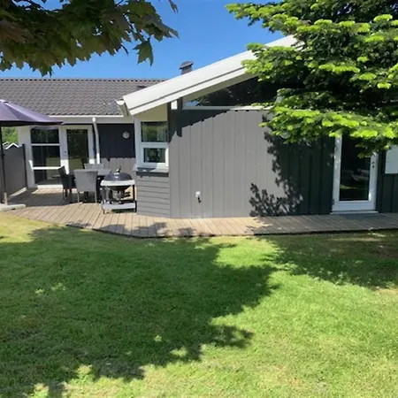 Hedvig - 500m From The Sea By Interhome Nyaraló *